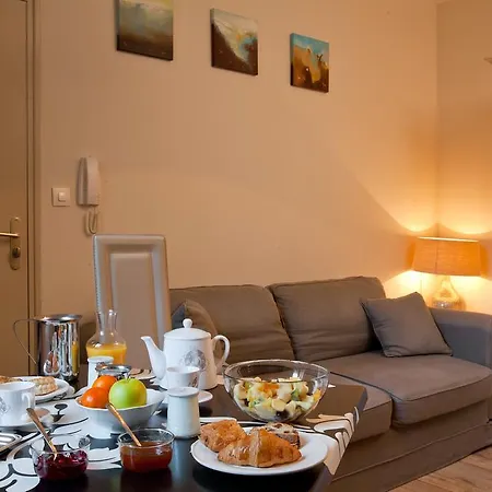 Pensjonat Autour Du Petit Paradis 3*