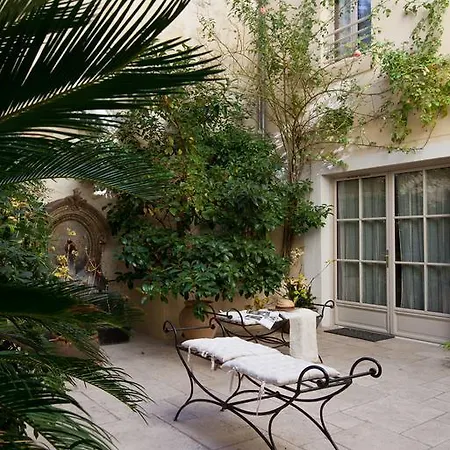 Pensjonat Autour Du Petit Paradis