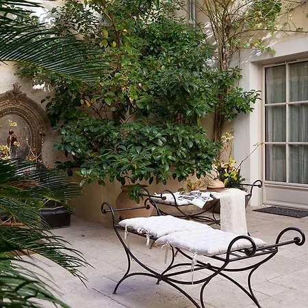 Autour Du Petit Paradis 3* Awinion