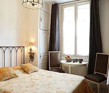 Pensjonat Autour Du Petit Paradis Awinion